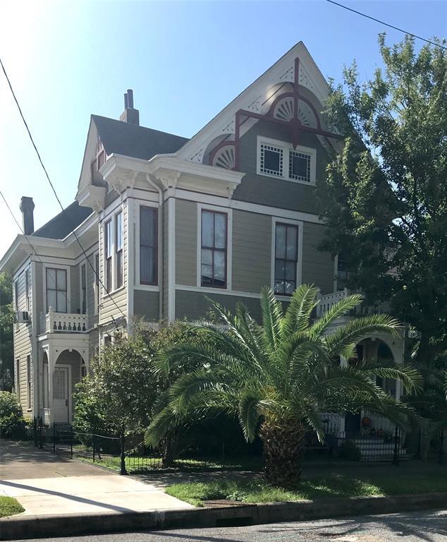 807 17th St, Galveston, TX 77550 Townhome Rentals in Galveston TX