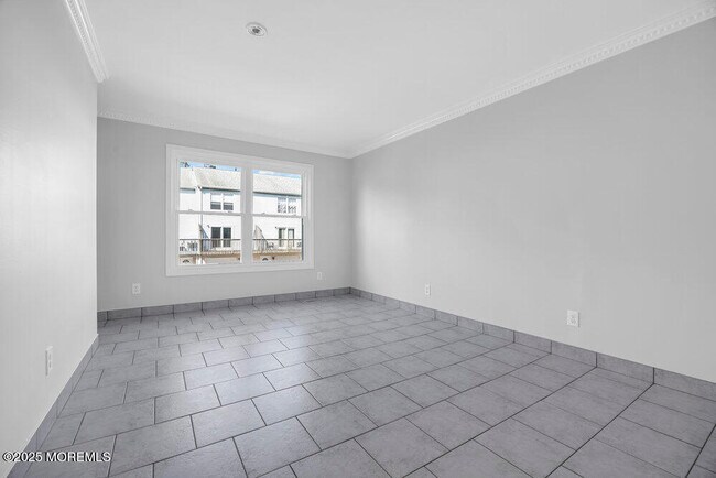 Foto del edificio - 35 Beachway Ave