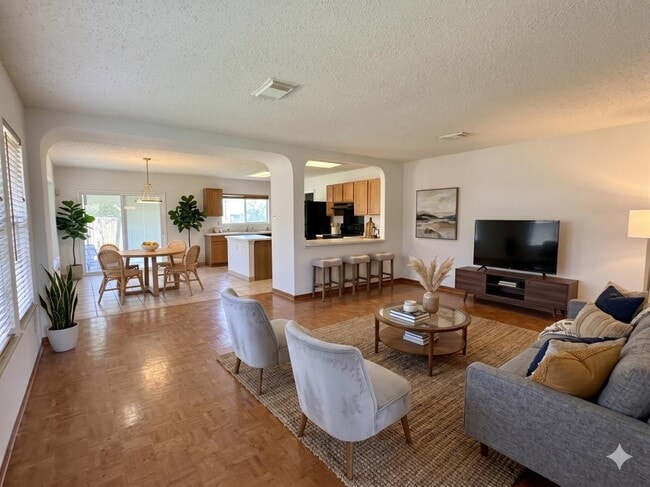Foto del edificio - 5253 Colton Creek