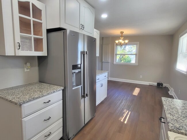 Kitchen view to Dining room - 1429 Virginia Ave