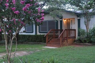 Building Photo - 1301 Lipan Trail