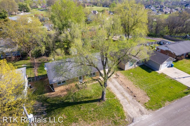 Building Photo - 2 br, 2 bath House - 109 Norma Ln.