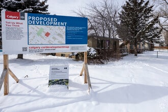 Building Photo - Bowness Peaks
