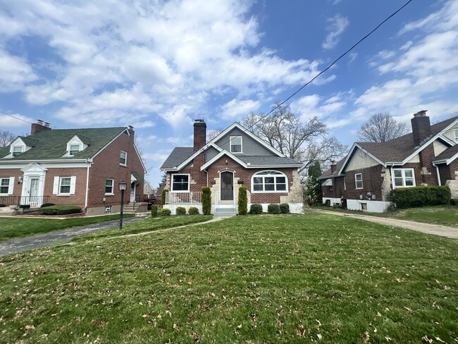 Photo - 5194 Sidney Rd House