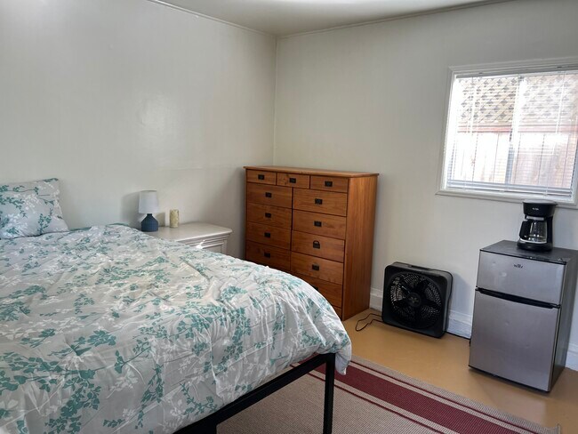 Foto del edificio - 4046 Alla Rd