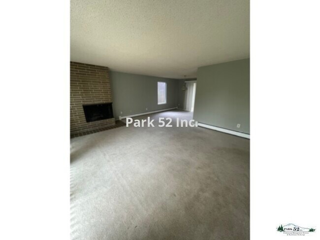 Foto del edificio - 9410 Rock Rd W