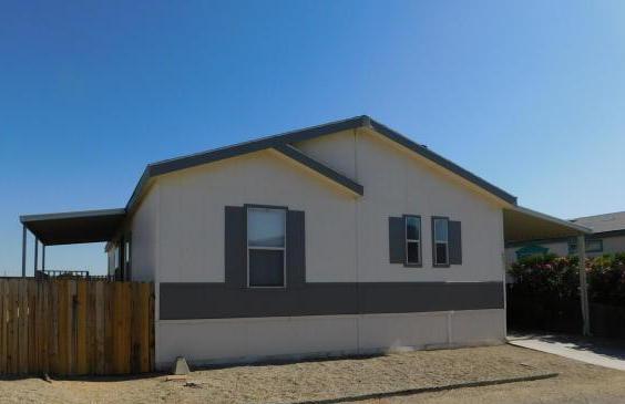 Delantero 2 - 6833 Rea Ave