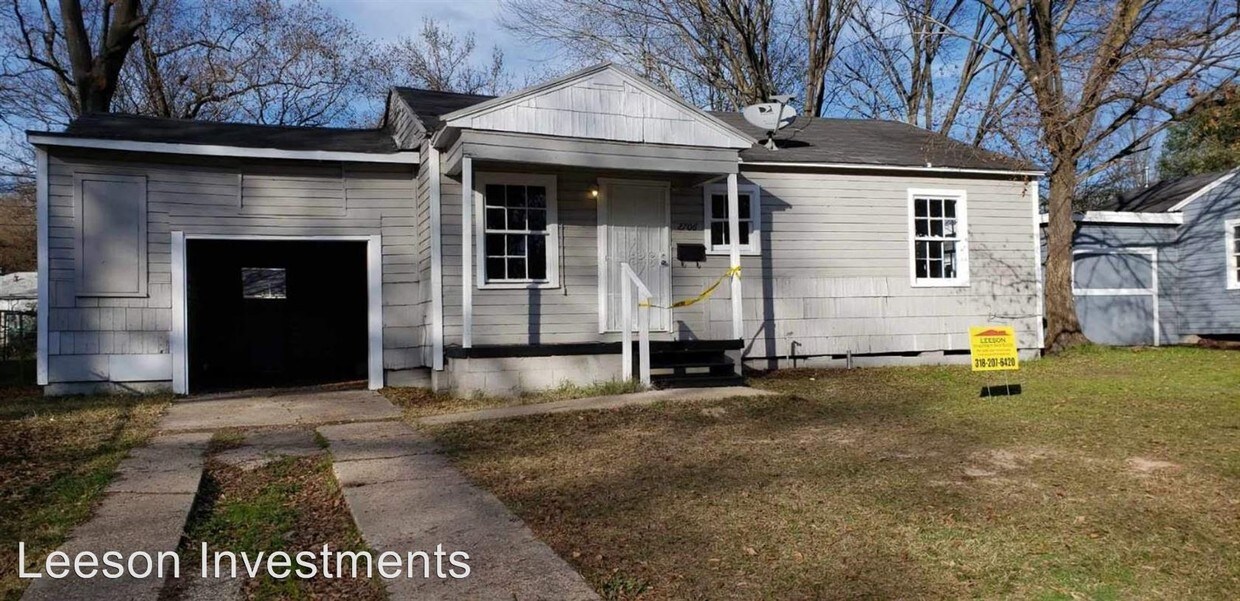 Foto principal - 3 br, 1 bath House - 2706 Meadow St