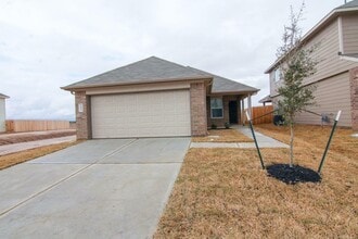 Building Photo - 24026 Avogadro Dr