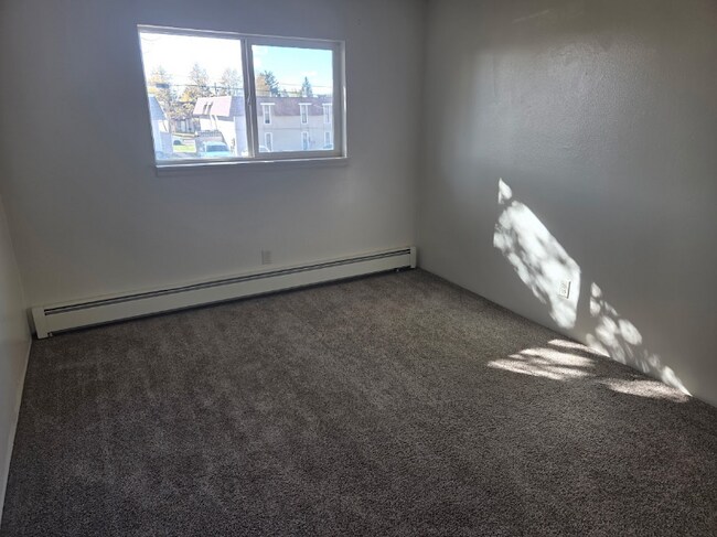 Foto del edificio - 2513 Sagebrush Ave