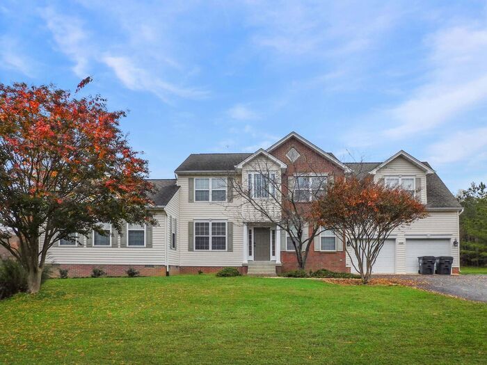 2 Story Single Family Home with 2 Car Gara... House Rental in California, MD