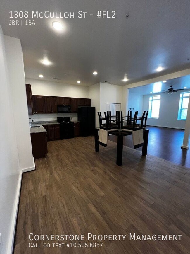 Building Photo - 1308 McCulloh St