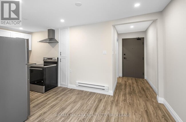 Building Photo - 264 West St