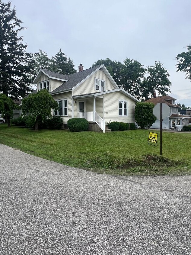 Foto principal - 1532 Lehigh St