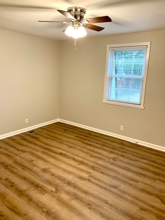 Foto del edificio - Inglewood 2 BR 1.5 Bath duplex available O...