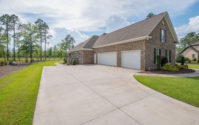 Building Photo - 597 Wentworth Cir