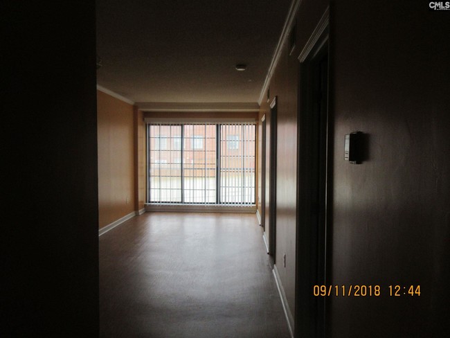 Building Photo - 2009 Greene St