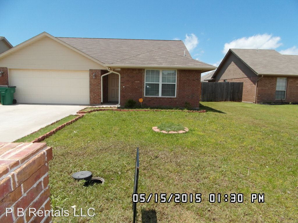 Foto principal - 434 NW Granite Ave