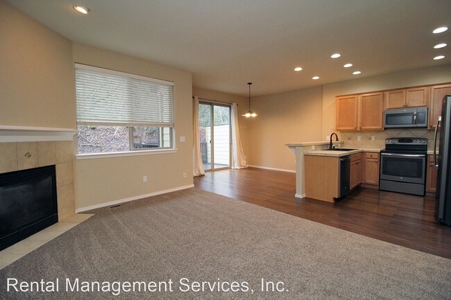 Building Photo - 3 br, 2.5 bath House - 651 SW Edgefield Me...