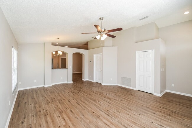 Building Photo - 3306 Lake Effie Ct N