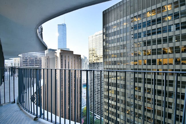 Building Photo - 455 N Columbus Dr