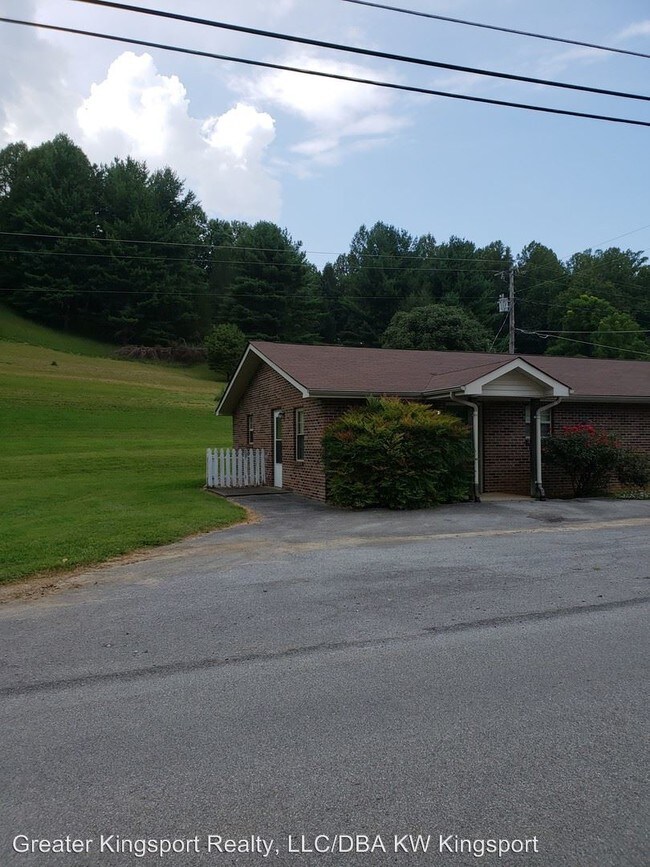 Foto del edificio - 2 br, 1 bath House - 2304 Marbleton Road #1