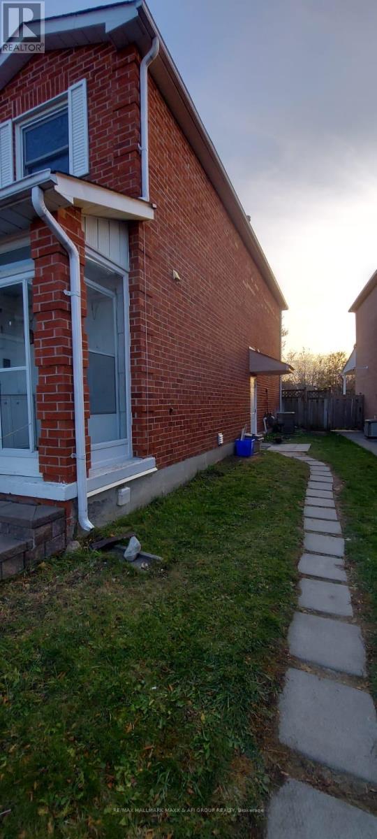 Building Photo - 568 Brownridge Dr