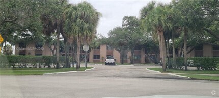 Building Photo - 401 NW 127th Ave