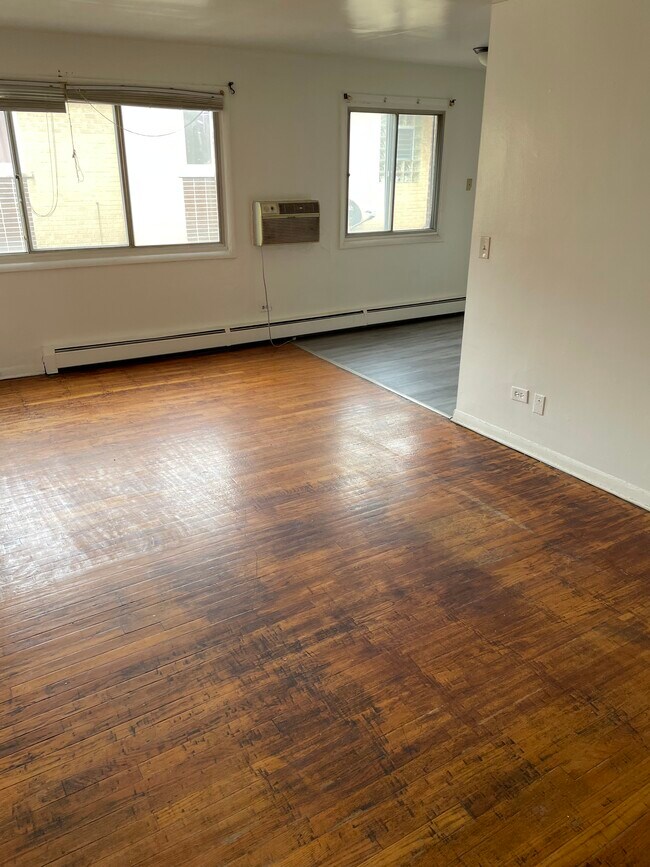 Foto del edificio - 4300 N Keystone Ave