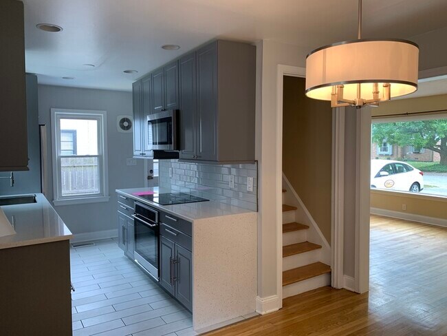 Building Photo - Awesome Broad Ripple Home with Fenced Yard!