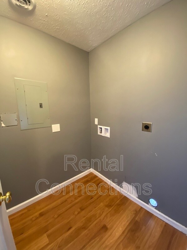 Foto del edificio - 1212 N Madison St