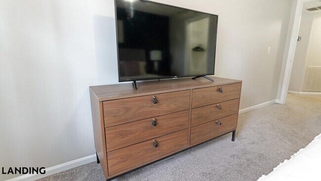 Foto del edificio - 10263 Whispering Forest Dr