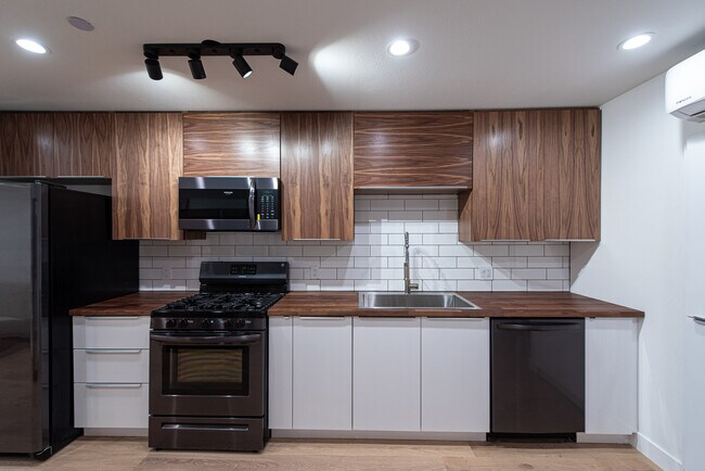 Foto del edificio - 15522 Clay Cliffe Ct