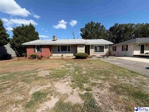 Building Photo - 1502 S Malden Dr