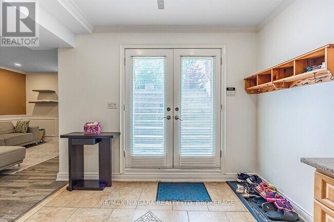 Photo du bâtiment - 33 St Andrews Blvd