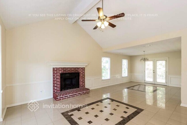 Foto del edificio - 1099 Plantation Blvd SE