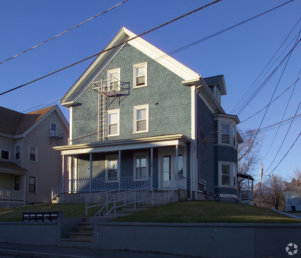 Building Photo - 36 Hodges Ave