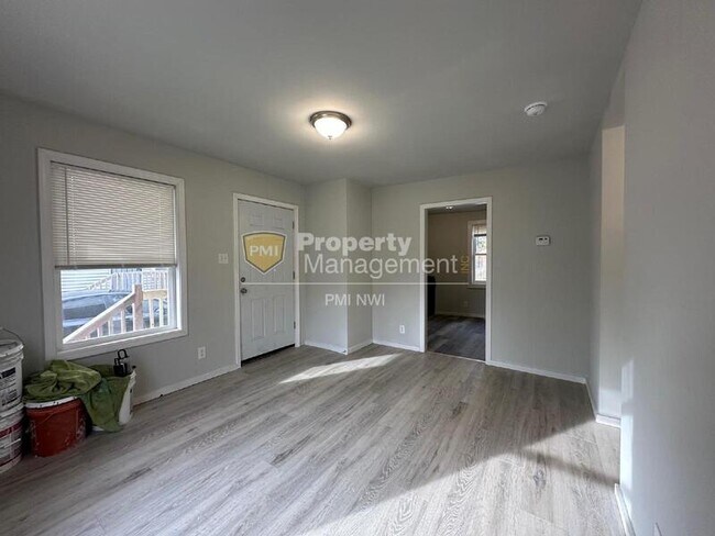 Foto del edificio - 940 E 44th Ave