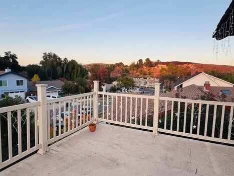 Foto del edificio - 24150 Willow Creek Rd