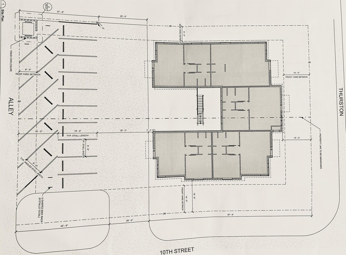 Building Photo - 1005 Thurston St