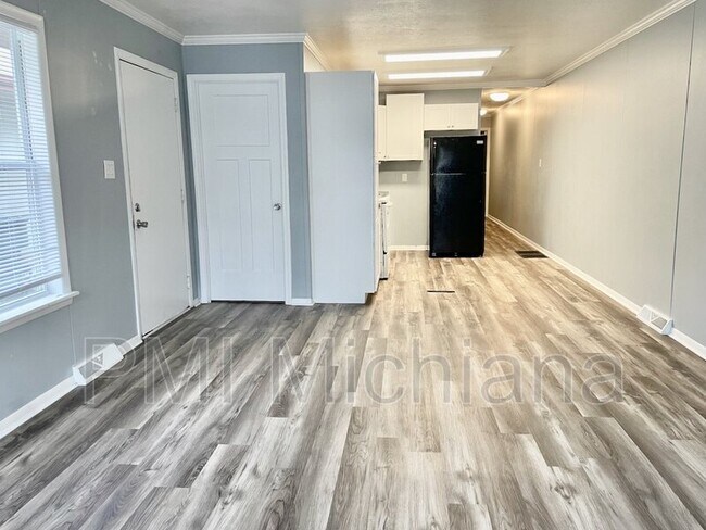 Foto del edificio - 1931 Greenock St