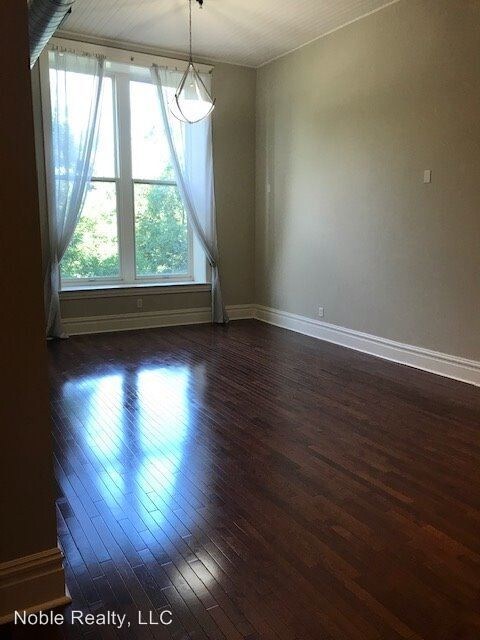 Foto del edificio - 2800 S Grand Blvd