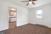 Primary Photo - 468 S Artizan St
