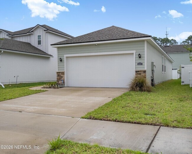 Foto del edificio - 14757 Cashew Ave