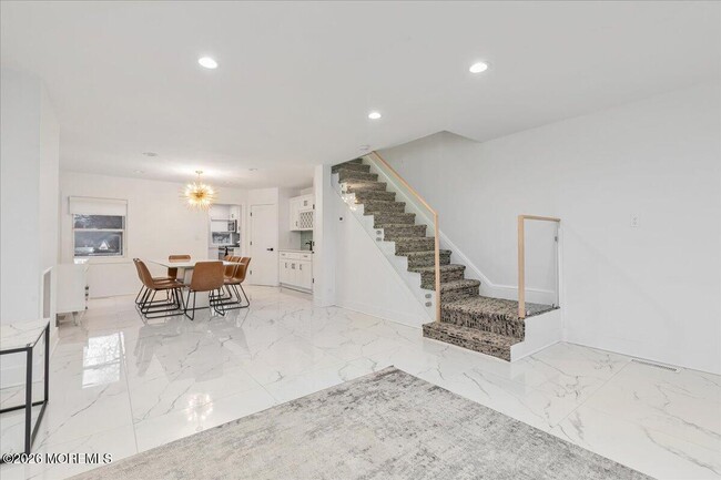 Building Photo - 1001 Norwood Ave