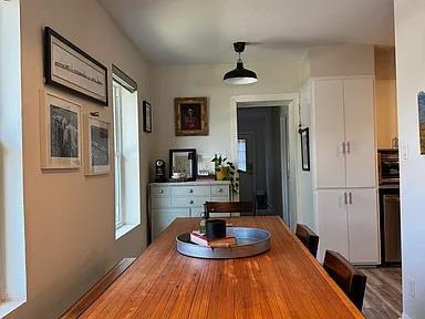 Foto del edificio - 1110 Justin Ln