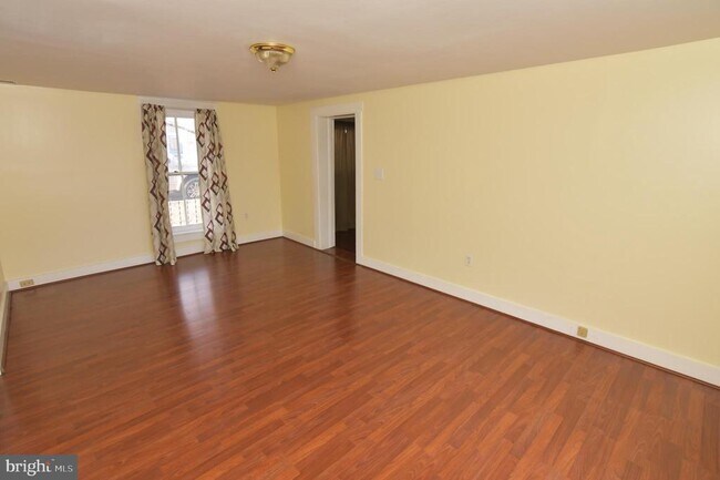 Foto del edificio - 5366 Main St