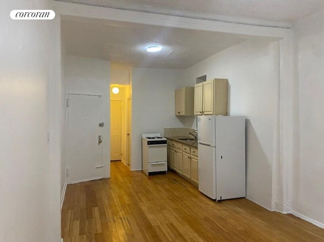 Foto principal - 323 Schermerhorn St