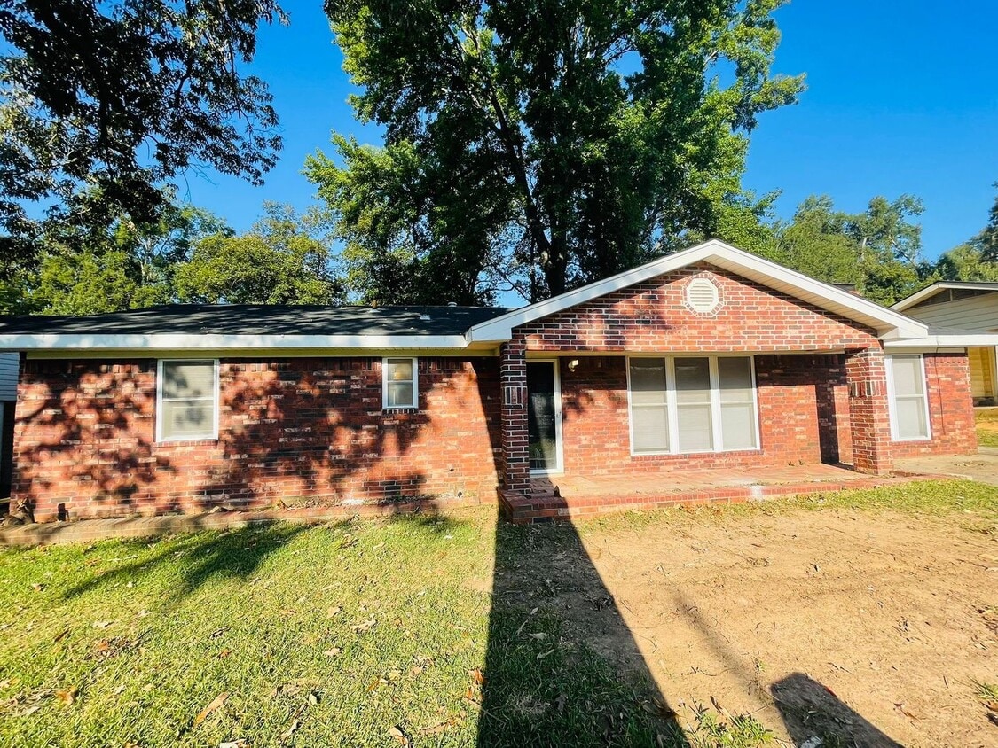 Primary Photo - House for Rent -Jacksonville