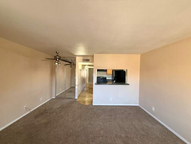Foto del edificio - 14203 N 19th Ave